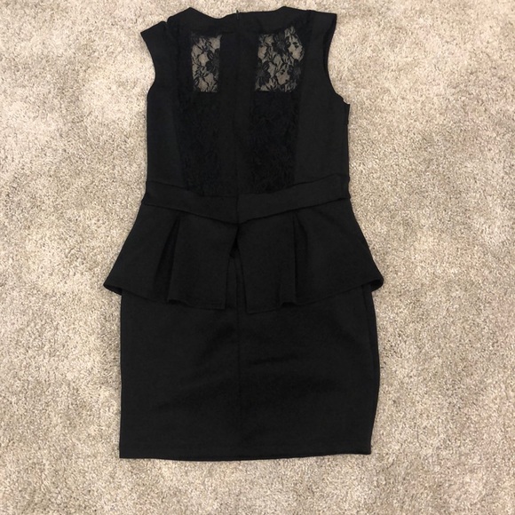 Worn twice - Picture 2 of 2